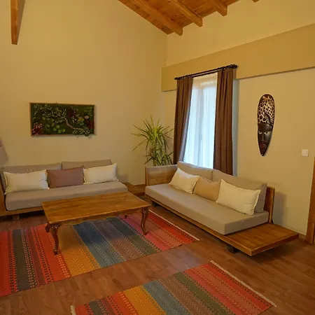 Szálloda Alacati Aura 2*