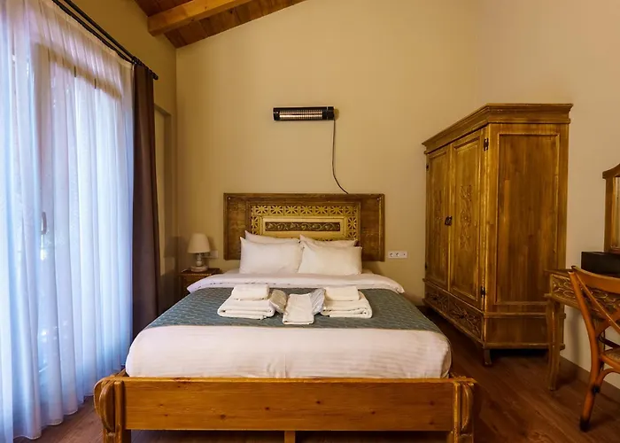 Alaçatı Aura Hotel