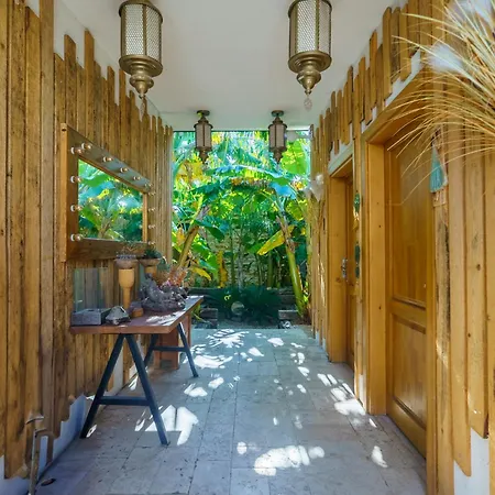 Alacati Aura Hotel 2*