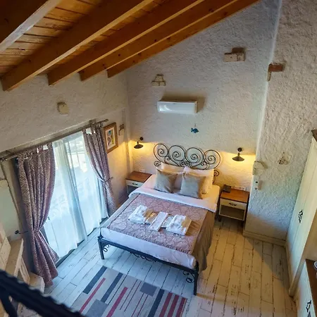 Hotel Alacati Aura 2*