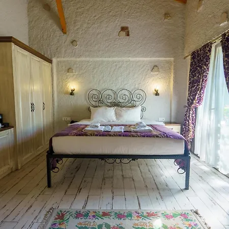 Alacati Aura 2*