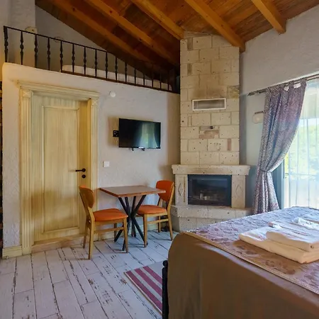 Alacati Aura Отель 2*