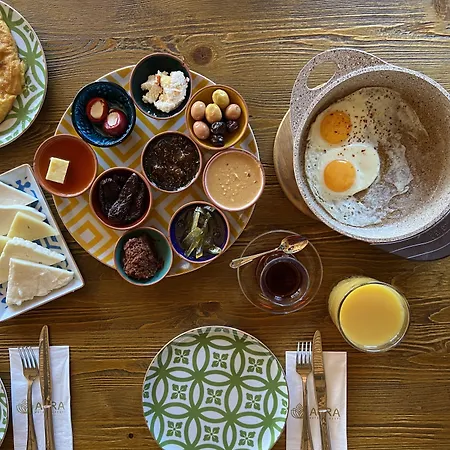 Alacati Aura Отель Измир