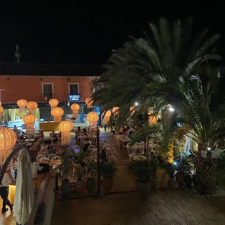 Alacati Aura 2*